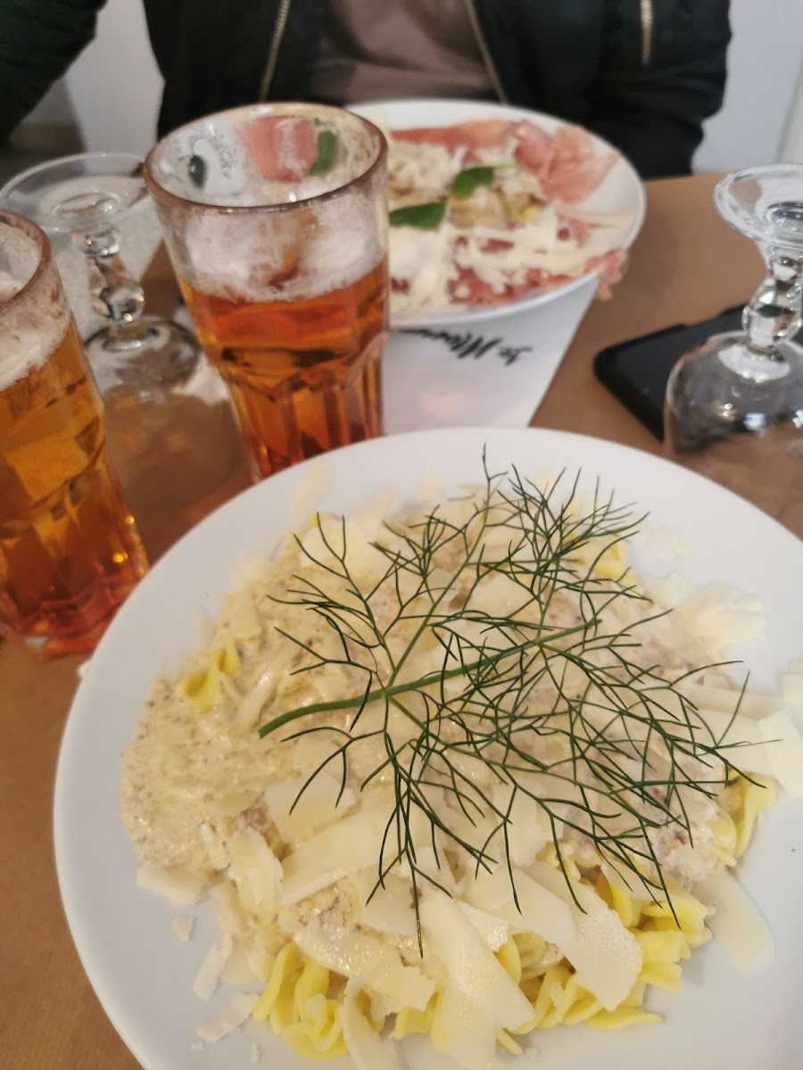 La Marmite Des Filles-7